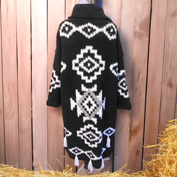 Handmade Sweaters - Black White South Western Aztec Style Tassel Long Sweater Large XL